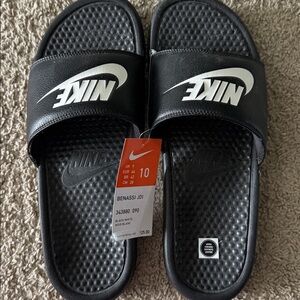 Nike Black Benassi Slides